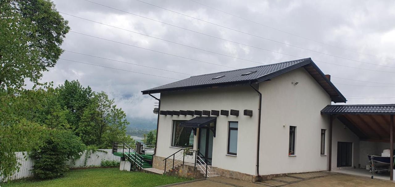 Casa Yla Piatra Neamţ Exterior foto